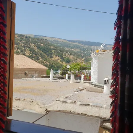 Hostal Pampaneira * Pampaneira